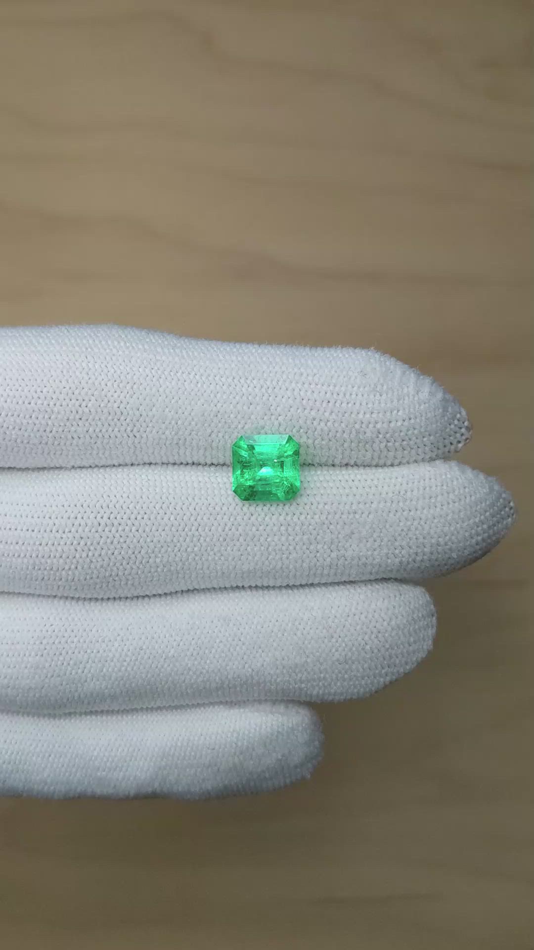 2.71 Ct. Emerald from Colombia Size Video
