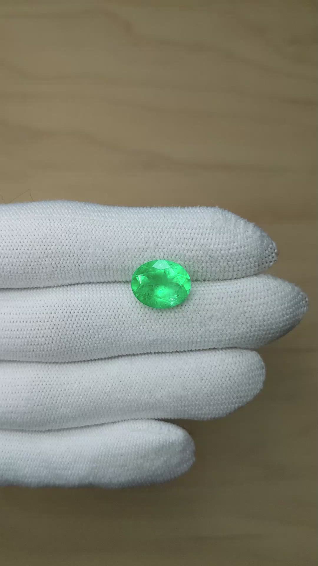 4.85 Ct. Emerald from Colombia Size Video