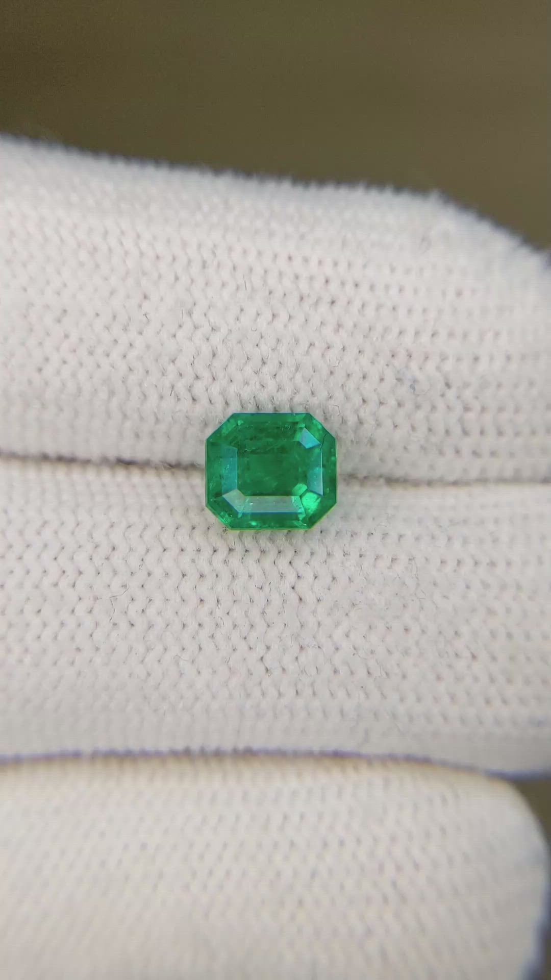 1.49 Ct. Emerald from Colombia Size Video