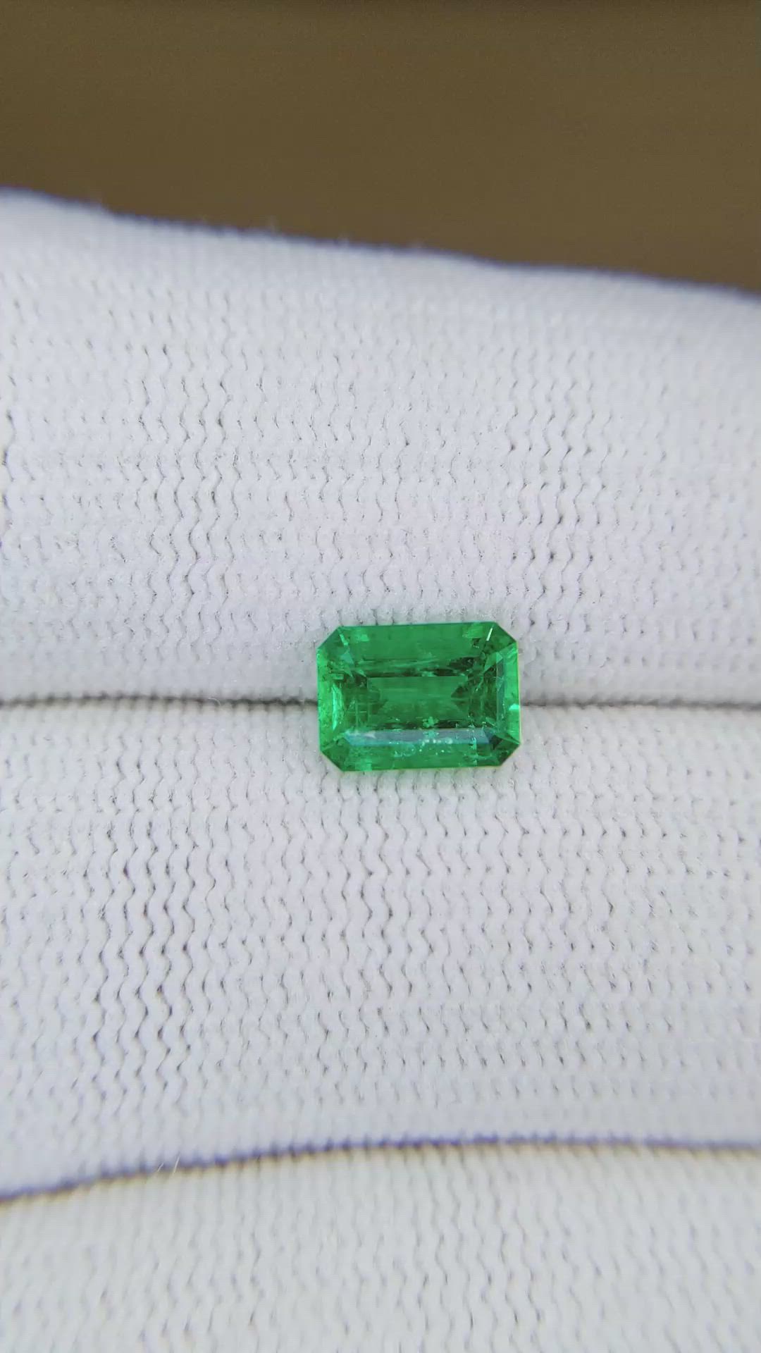 1.11 Ct. Emerald from Colombia Size Video