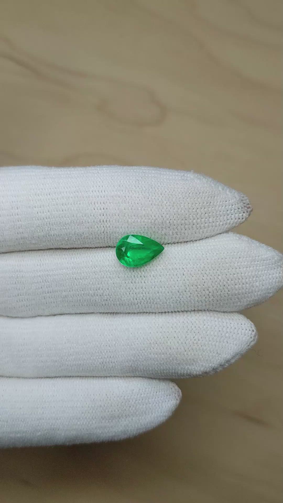 2.02 Ct. Emerald from Colombia Size Video