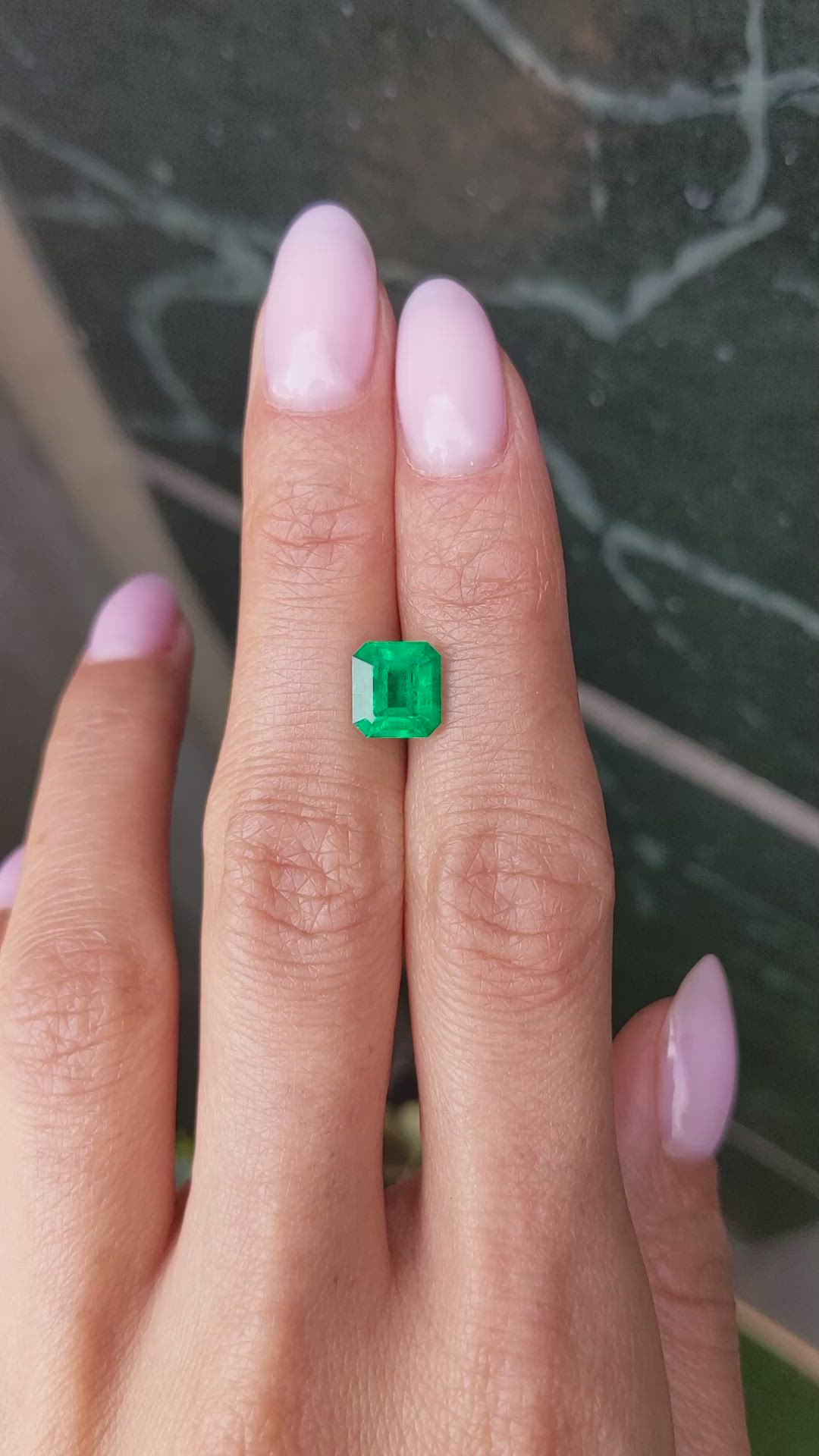 2.00 Ct. Emerald from Colombia Size Video