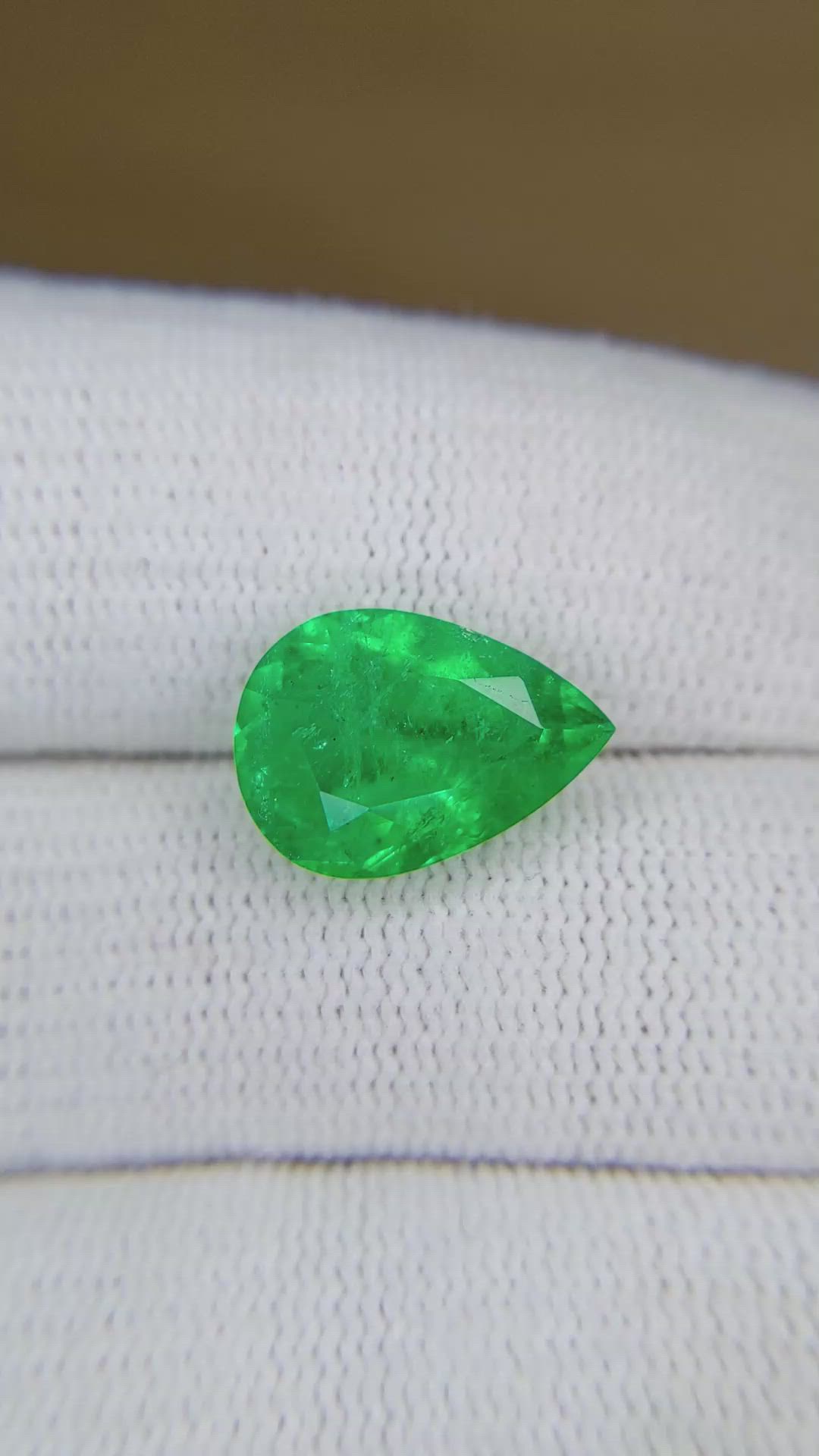 4.38 Ct. Emerald from Colombia Size Video