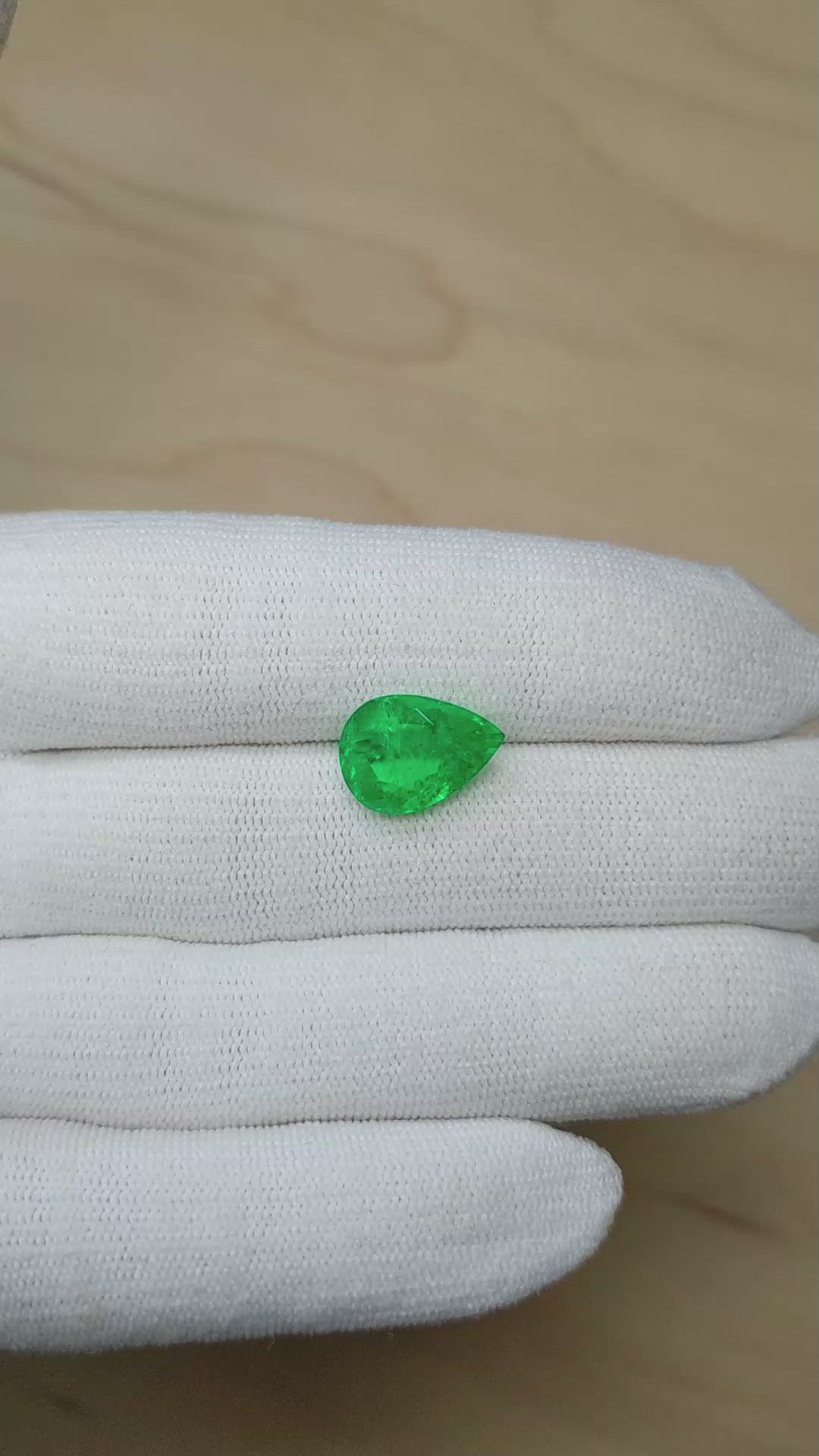 4.38 Ct. Emerald from Colombia Size Video