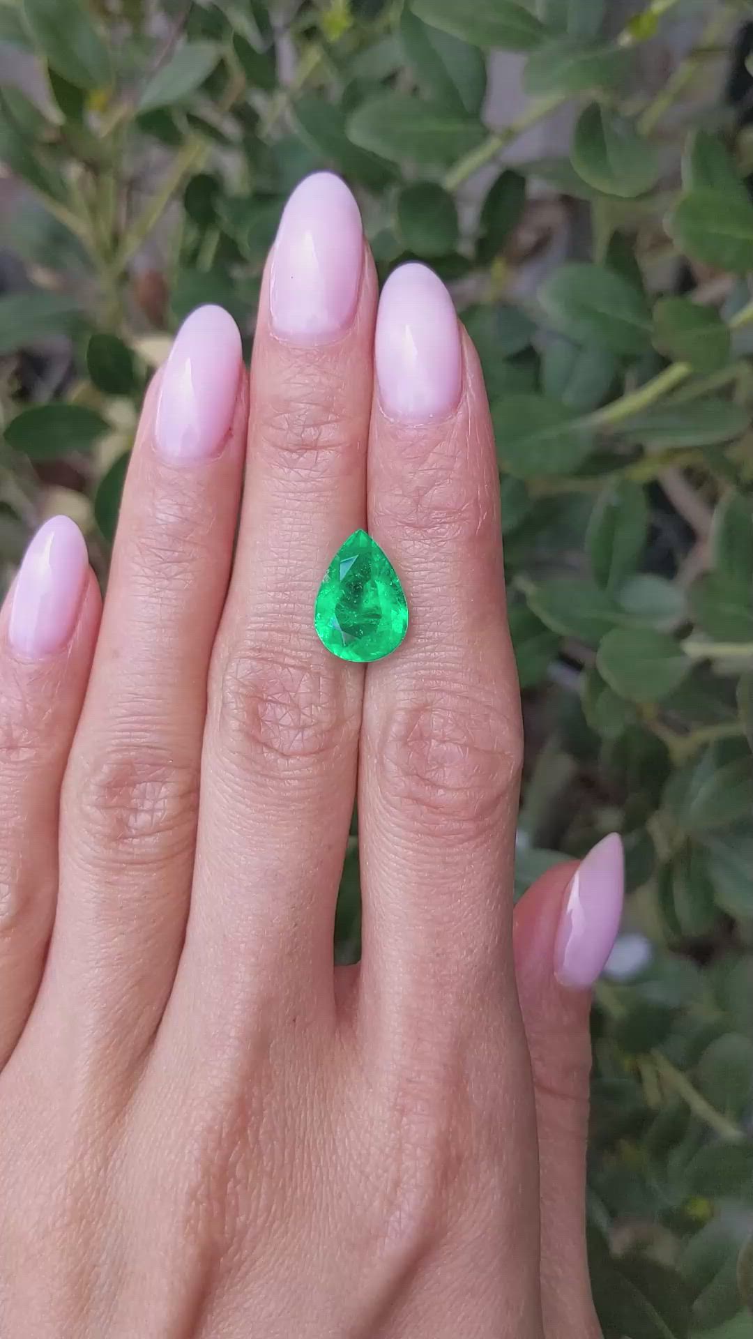 4.38 Ct. Emerald from Colombia Size Video