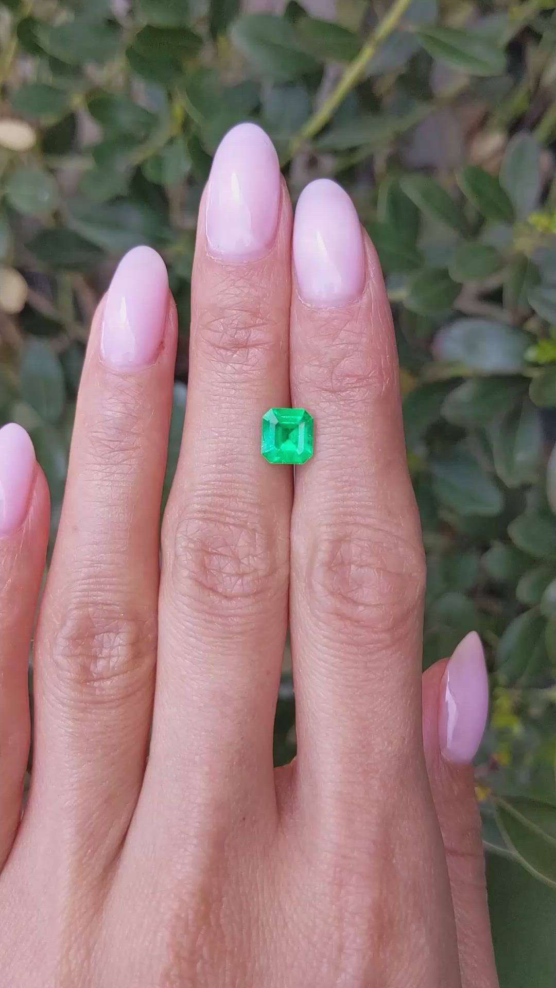 1.17 Ct. Emerald from Colombia Size Video