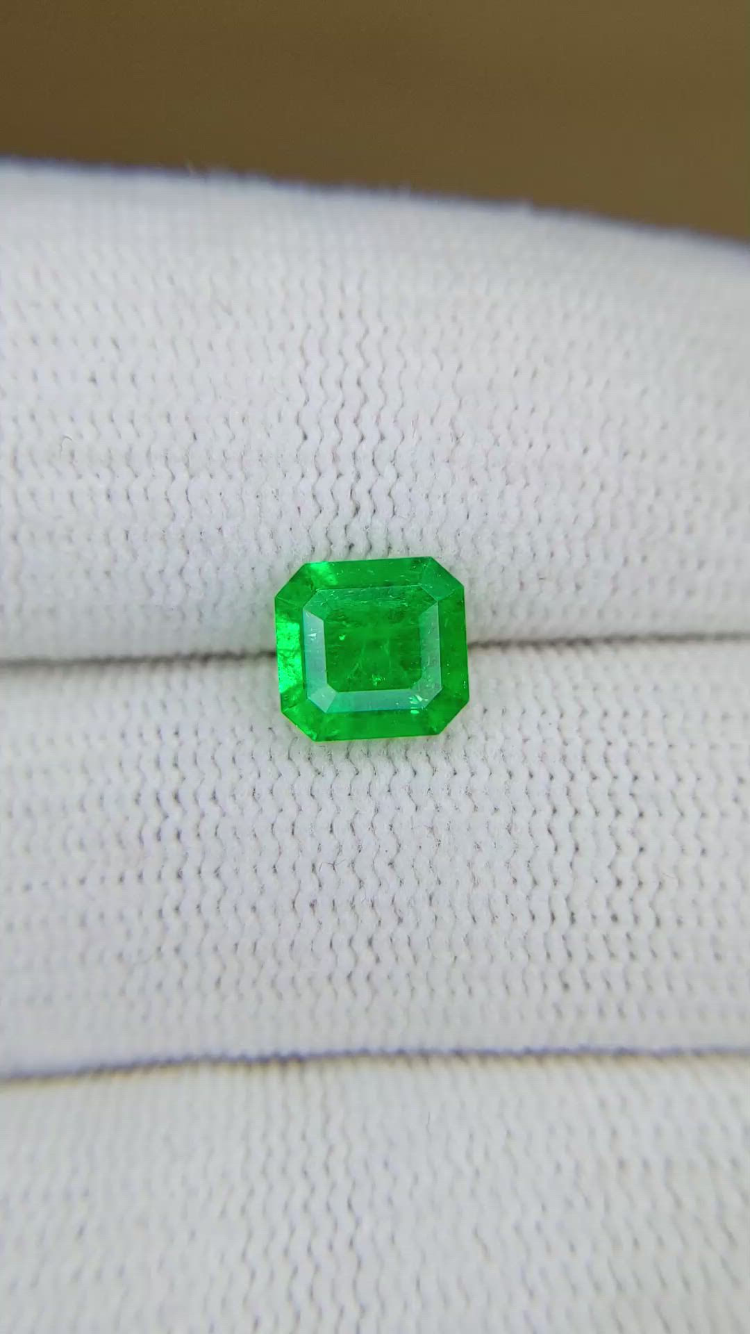 1.17 Ct. Emerald from Colombia Size Video