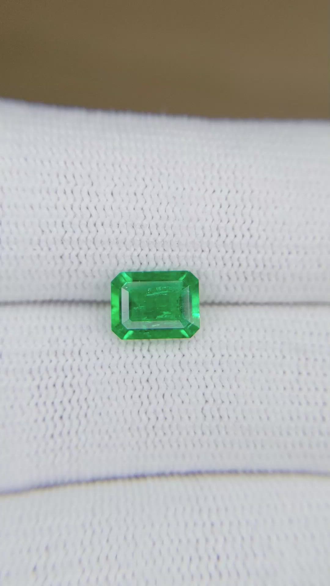 1.24 Ct. Emerald from Colombia Size Video
