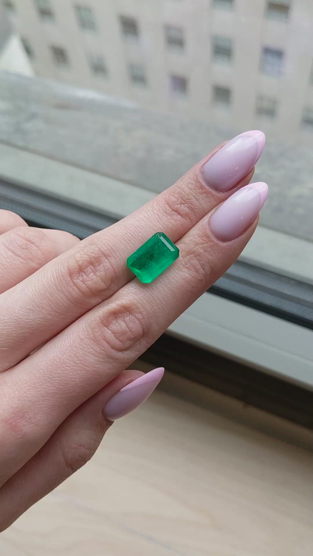 5.58 Ct. Emerald from Colombia Size Video