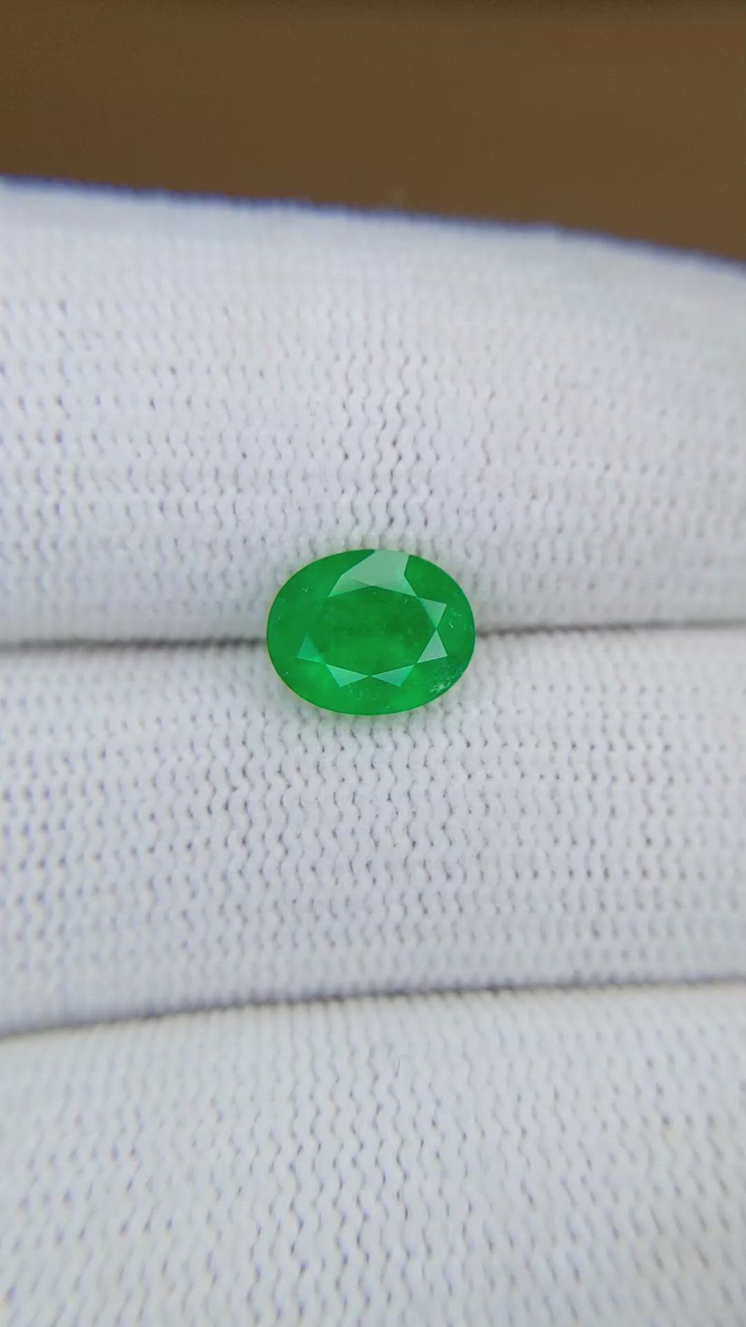 1.34 Ct. Emerald from Colombia Size Video