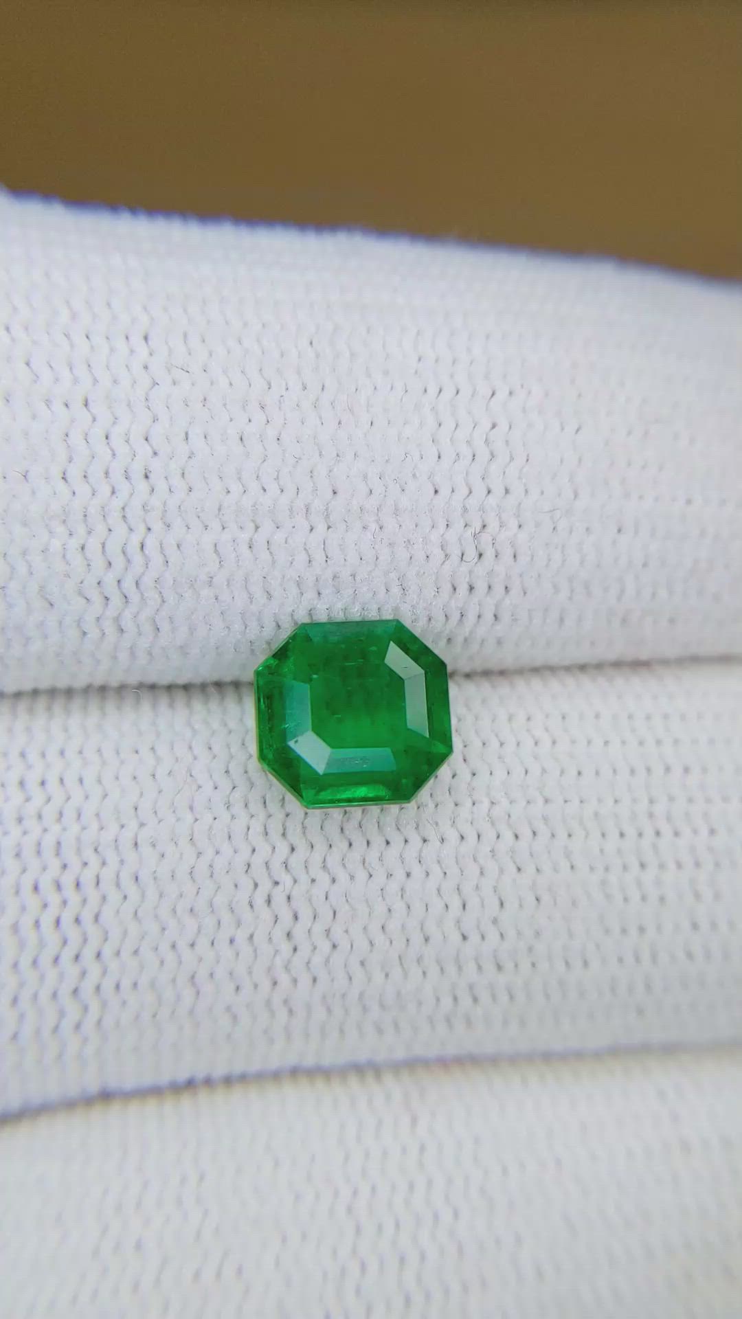 1.52 Ct. Emerald from Colombia Size Video