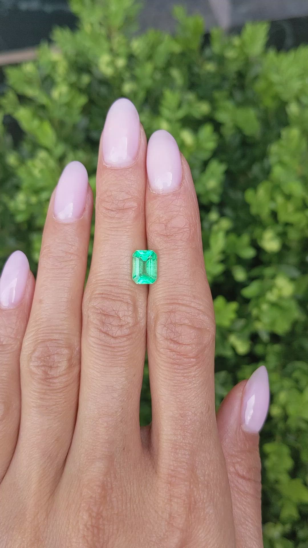 1.81 Ct. Emerald from Colombia Size Video