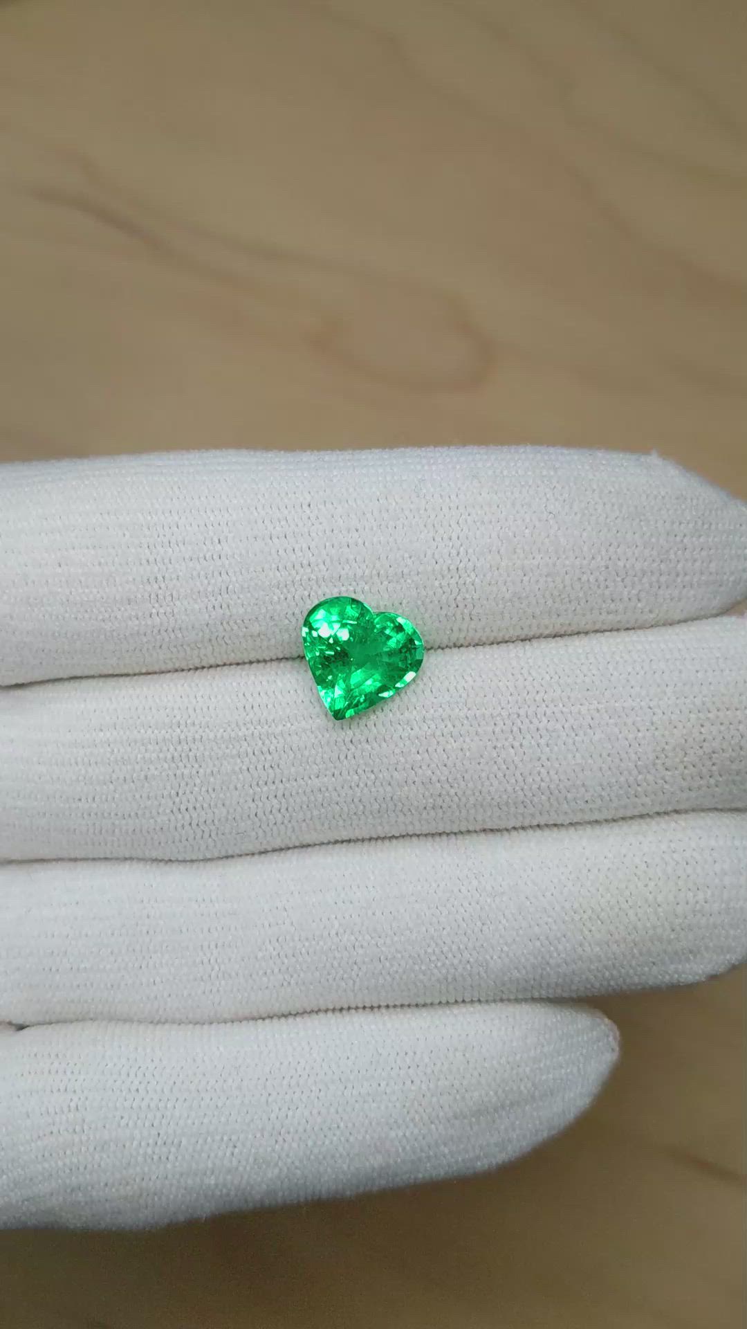 3.71 Ct. Emerald from Zambia Size Video