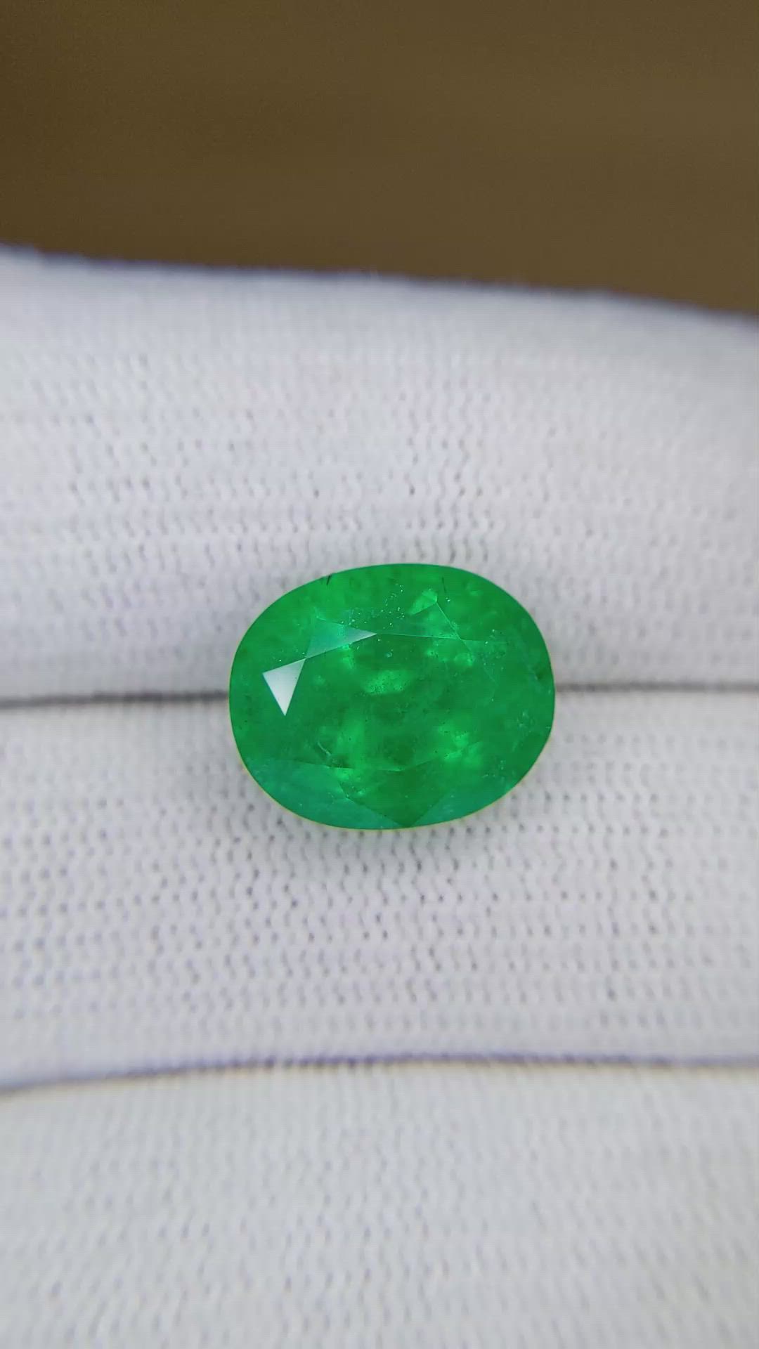 6.15 Ct. Emerald from Ethiopia Size Video