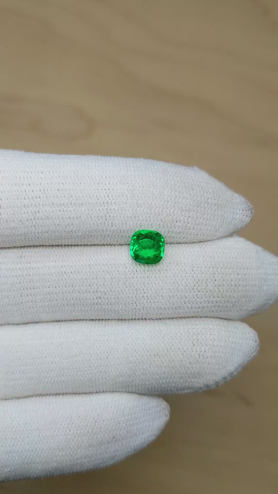 1.27 Ct. Emerald from Colombia Size Video