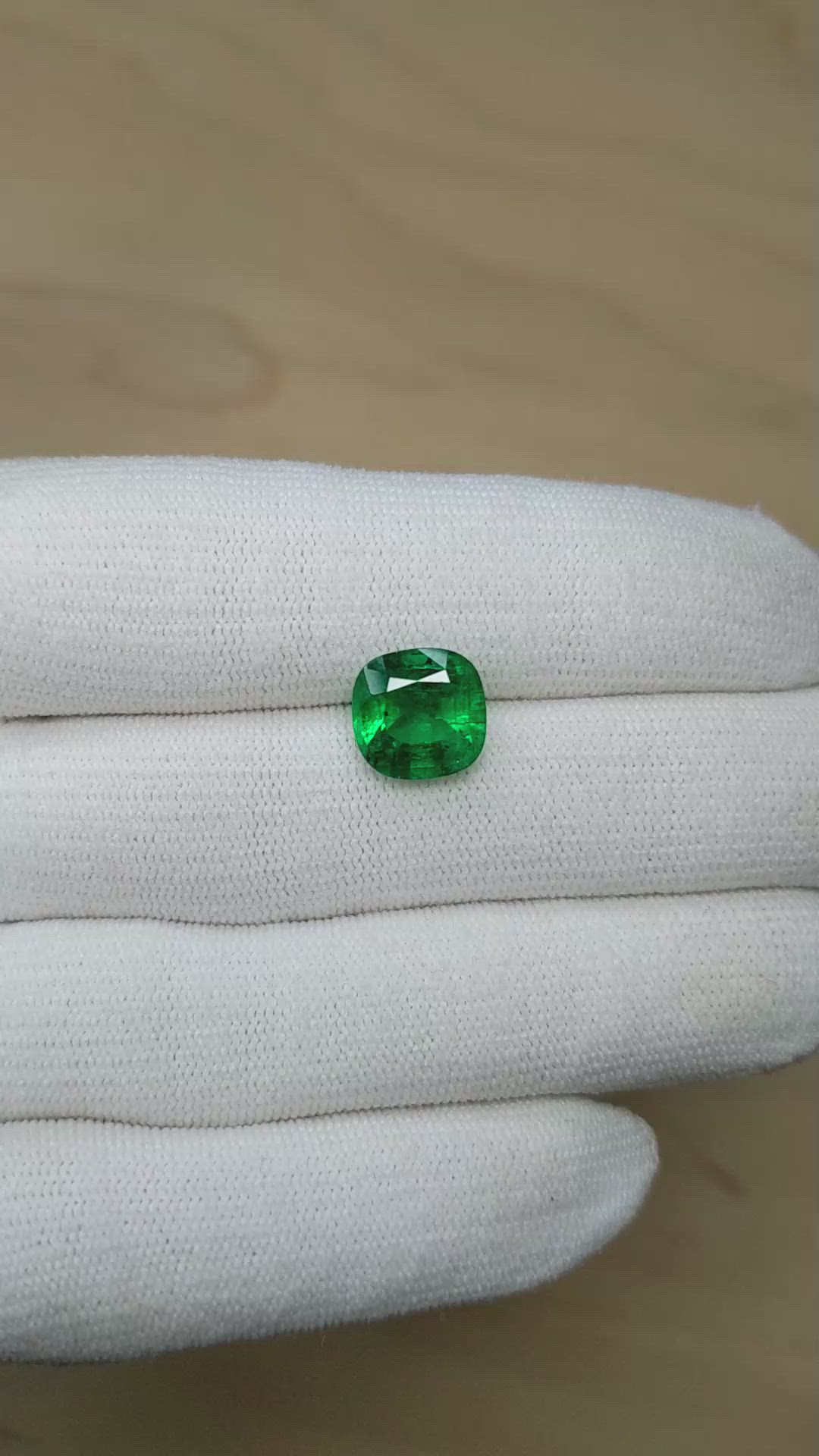 4.30 Ct. Emerald from Zambia Size Video