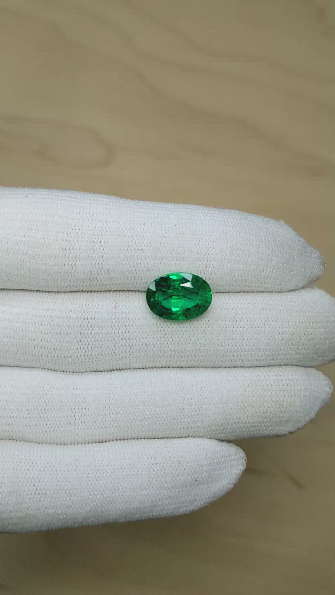 4.40 Ct. Emerald from Zambia Size Video