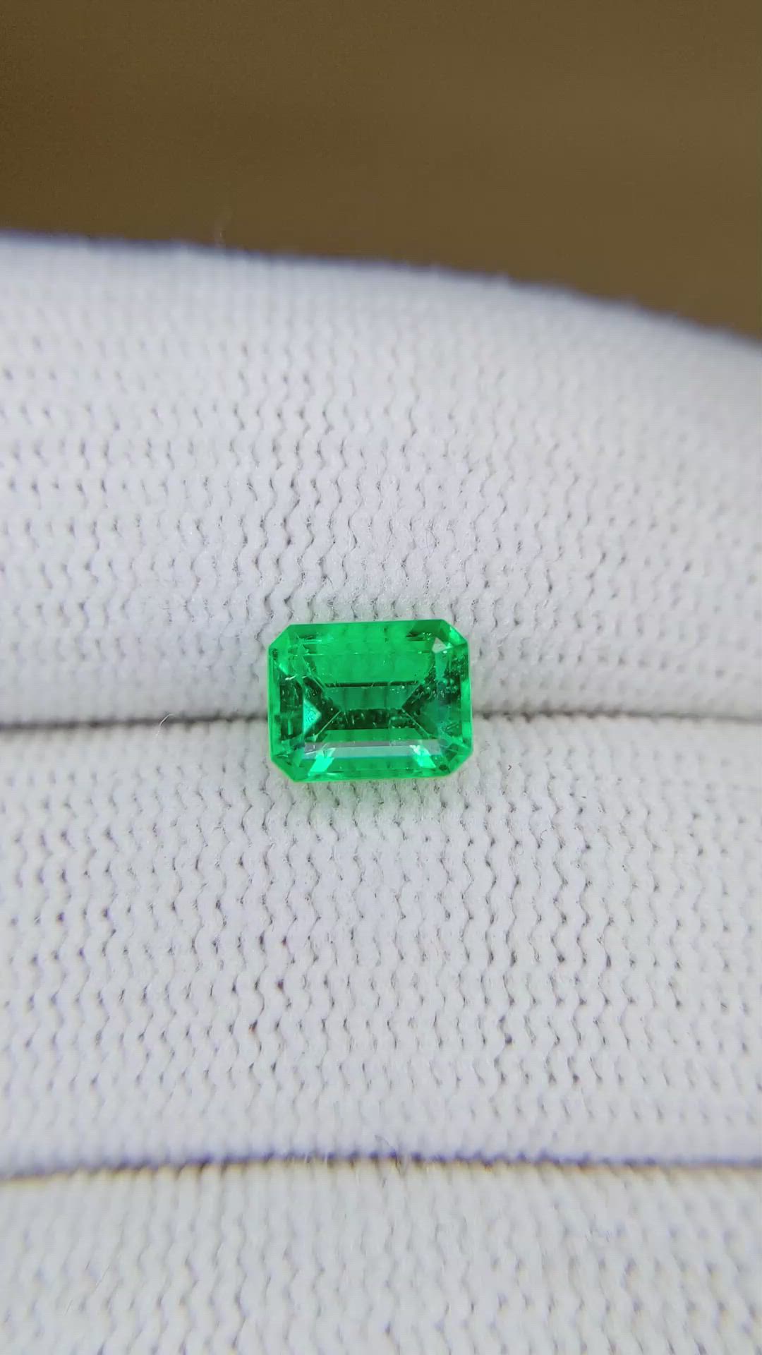 1.19 Ct. Emerald from Colombia Size Video
