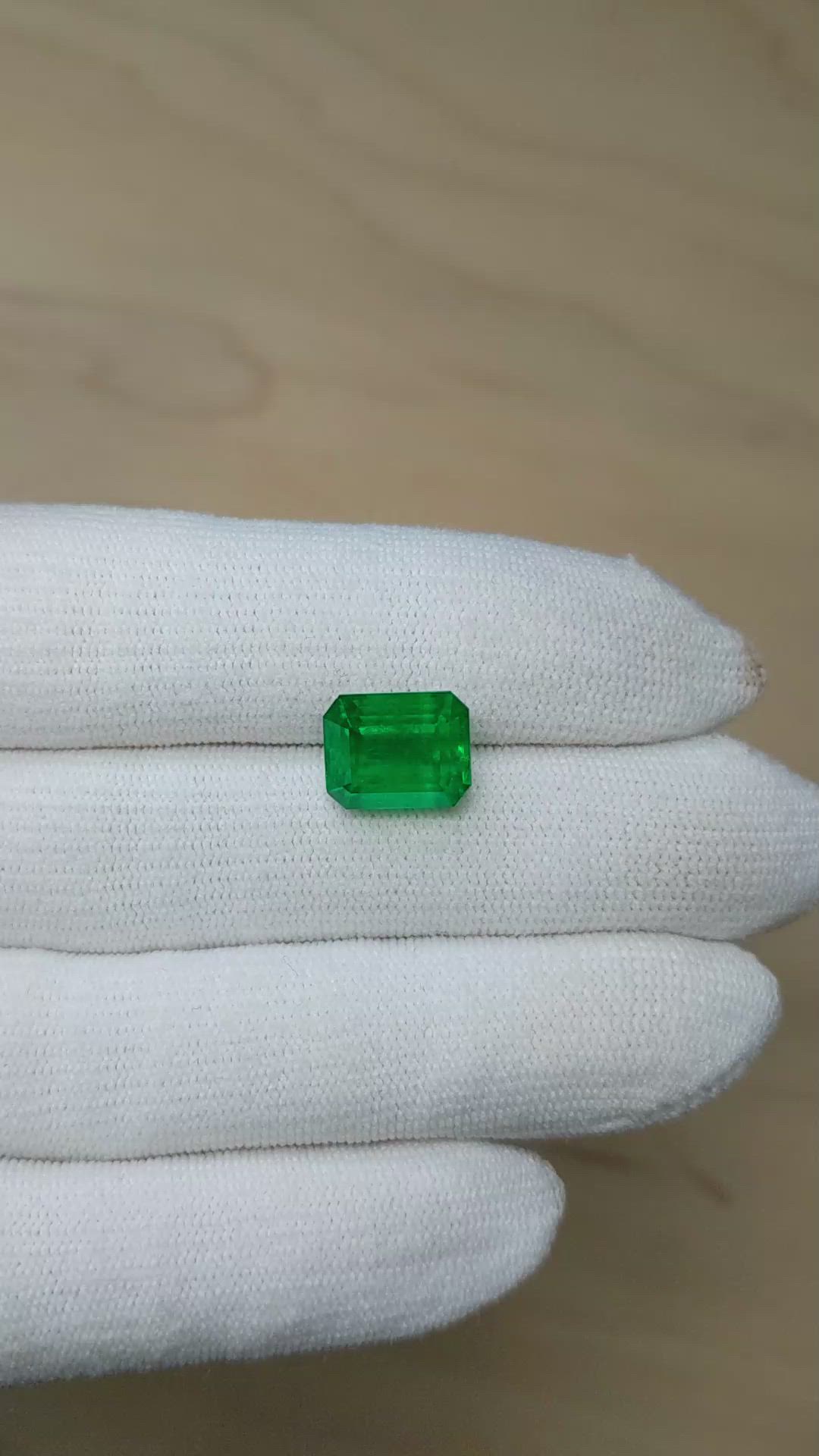5.88 Ct. Emerald from Zambia Size Video