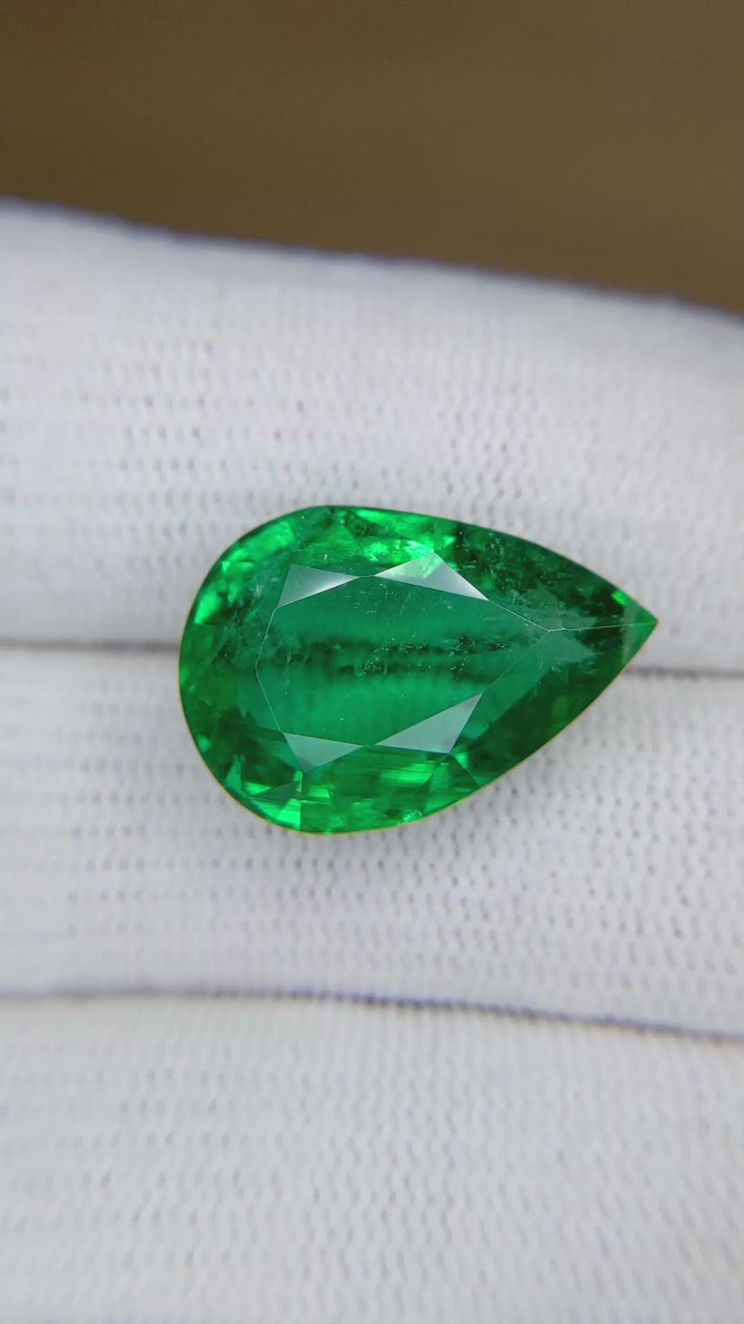 12.44 Ct. Emerald from Zambia Size Video