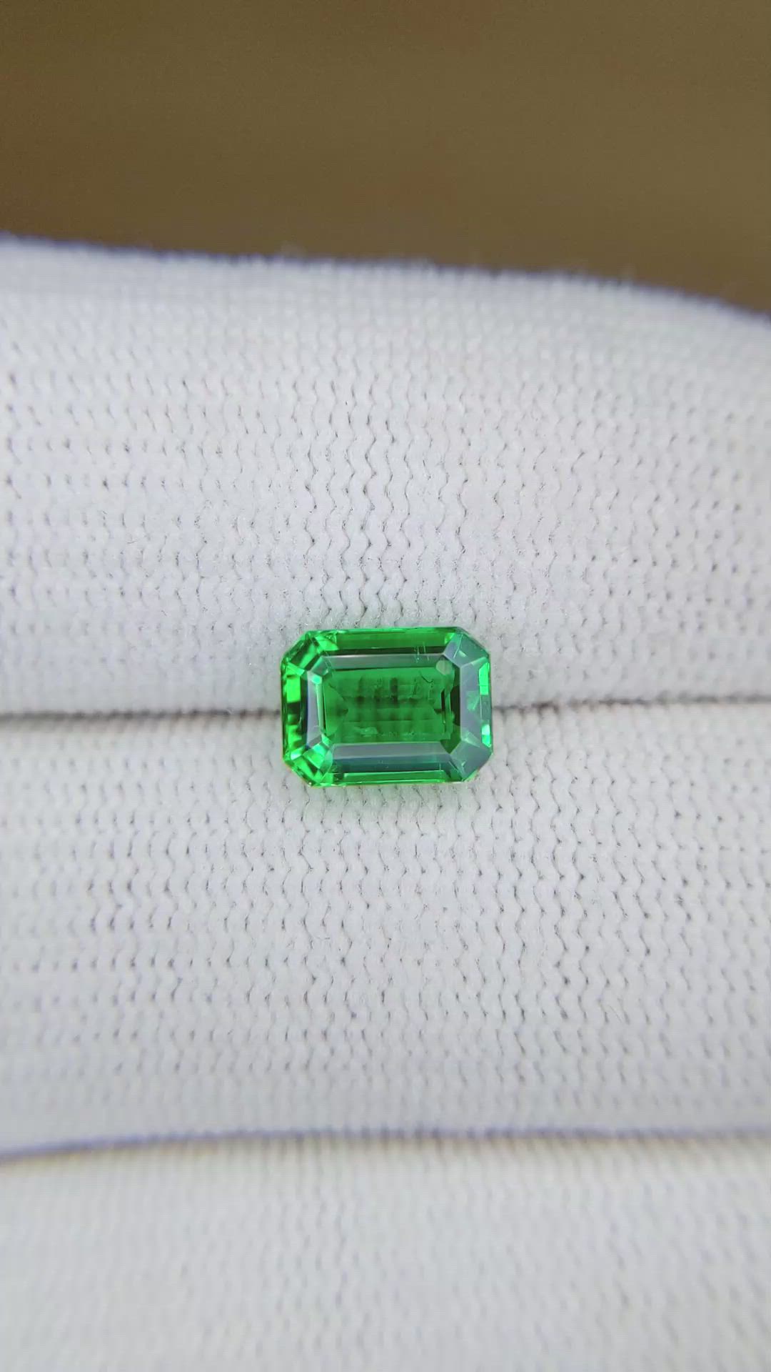 1.54 Ct. Emerald from Zambia Size Video
