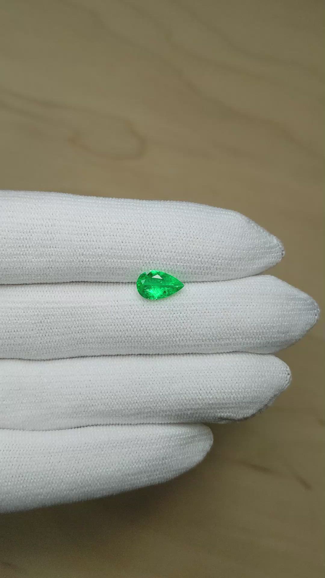 1.09 Ct. Emerald from Colombia Size Video