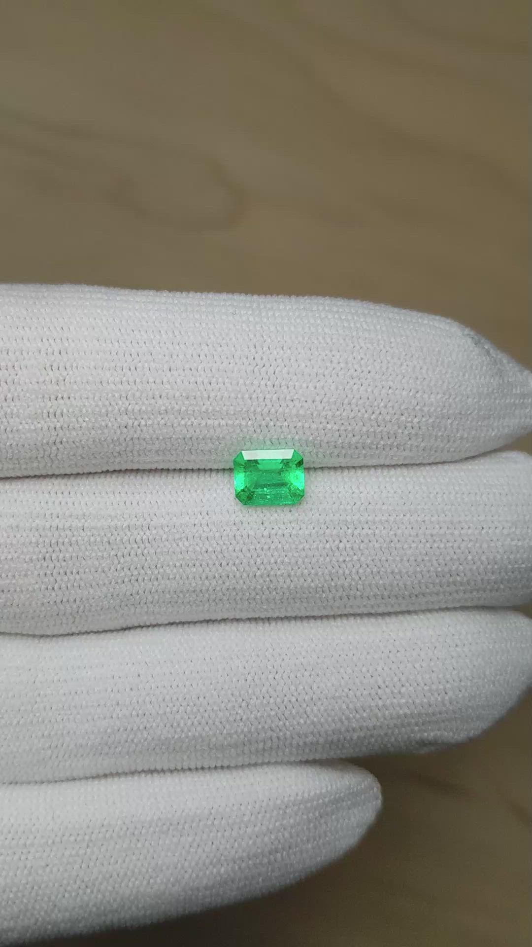 1.07 Ct. Emerald from Colombia Size Video