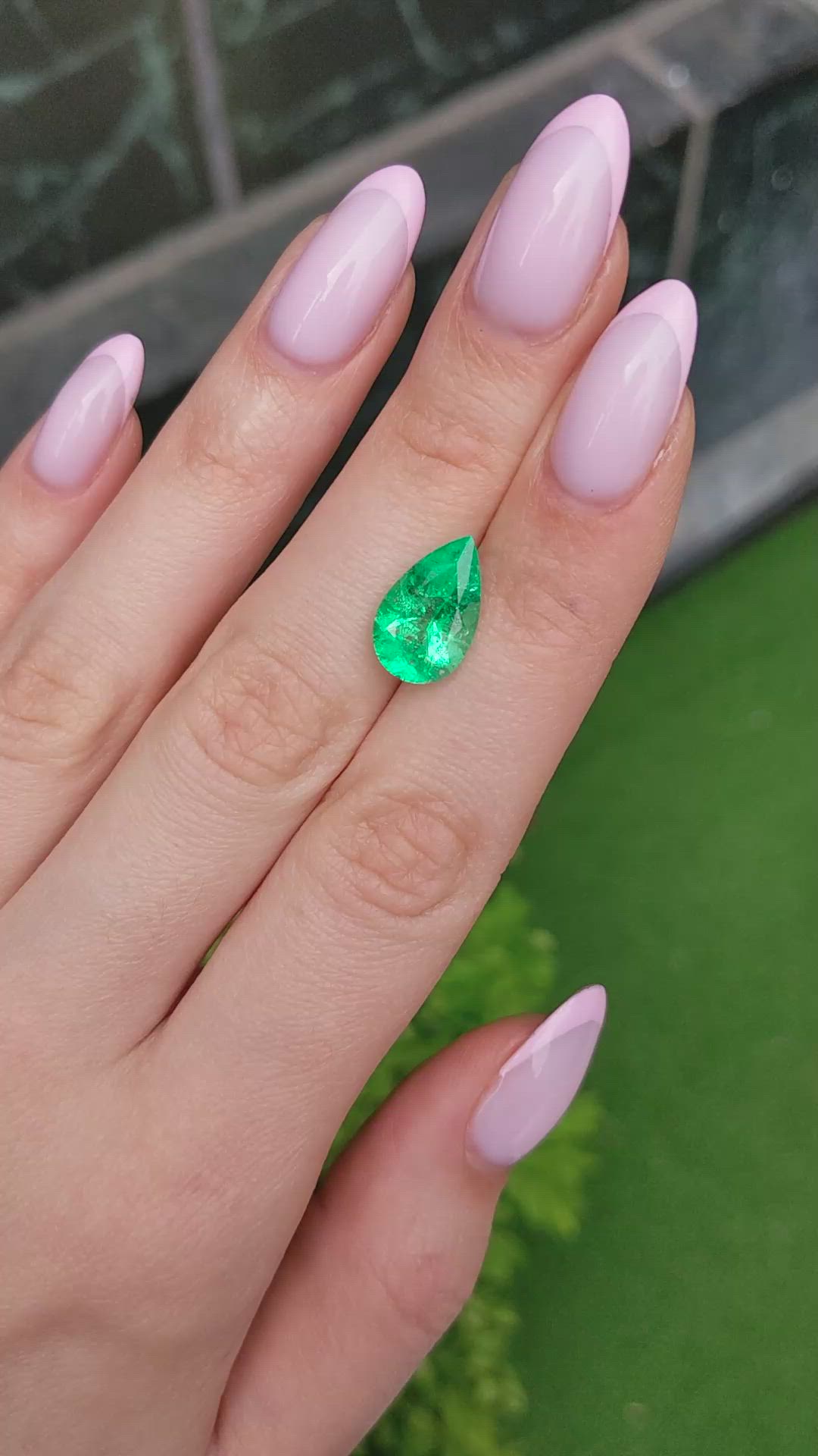 3.97 Ct. Emerald from Colombia Size Video