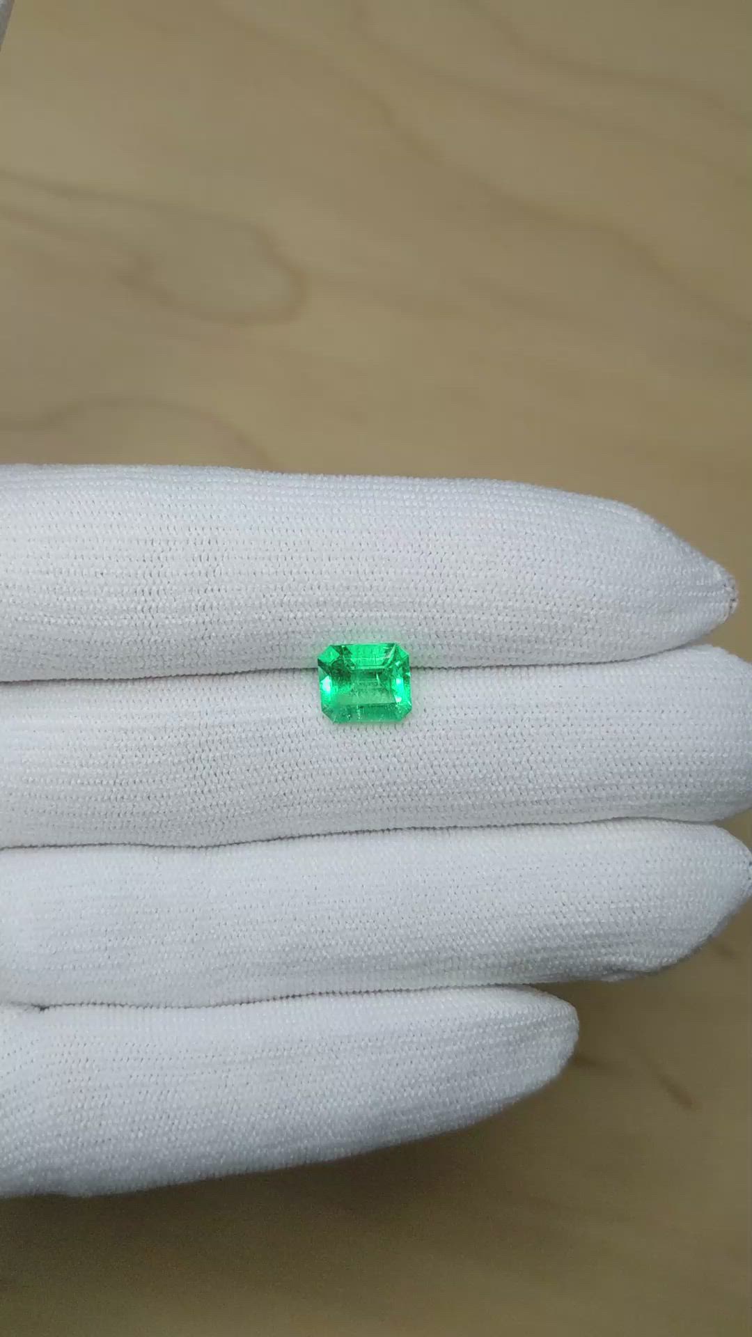 2.15 Ct. Emerald from Colombia Size Video