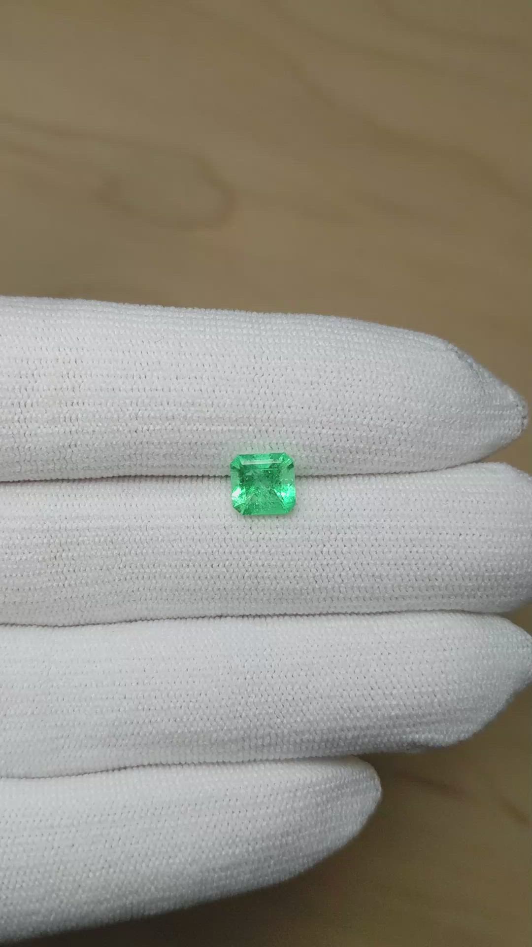 1.31 Ct. Emerald from Colombia Size Video