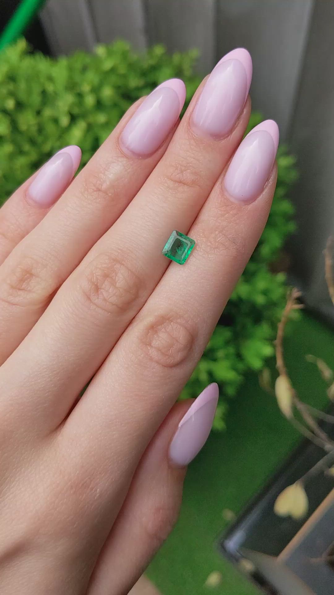 0.97 Ct. Emerald from Zambia Size Video