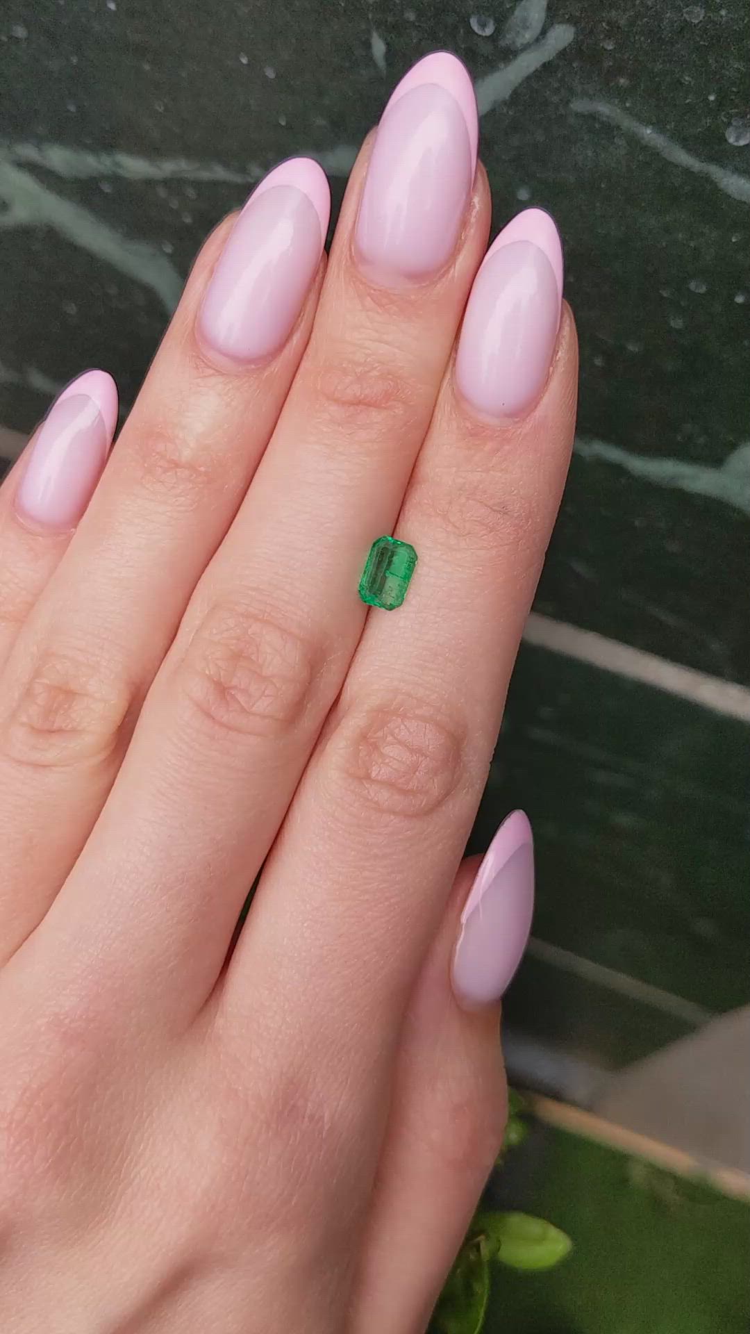 0.94 Ct. Emerald from Colombia Size Video
