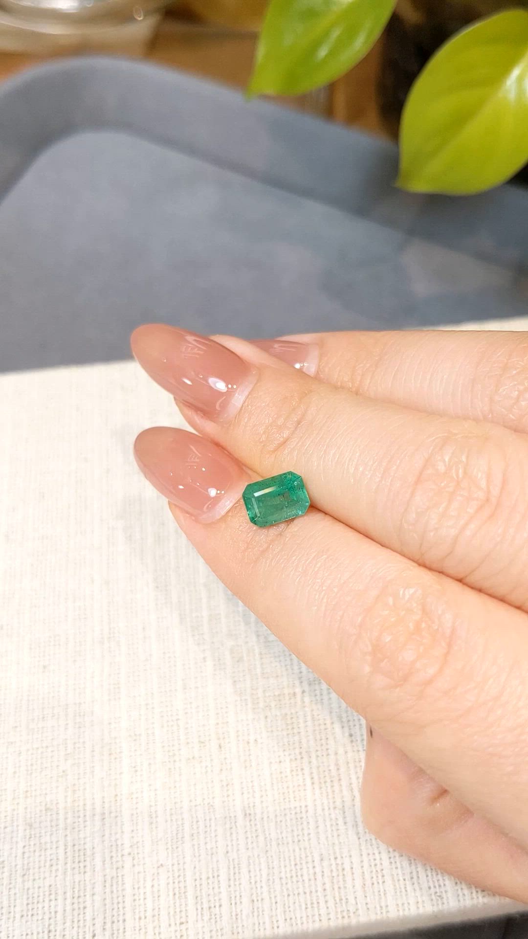 1.33 Ct. Emerald from Brazil Size Video