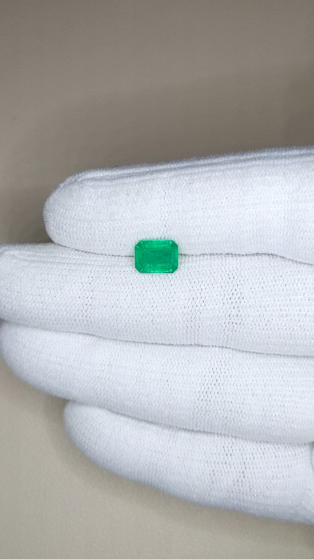 1.37 Ct. Emerald from Zambia Size Video