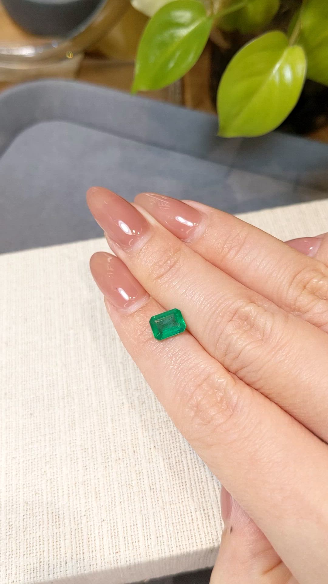 1.33 Ct. Emerald from Zambia Size Video