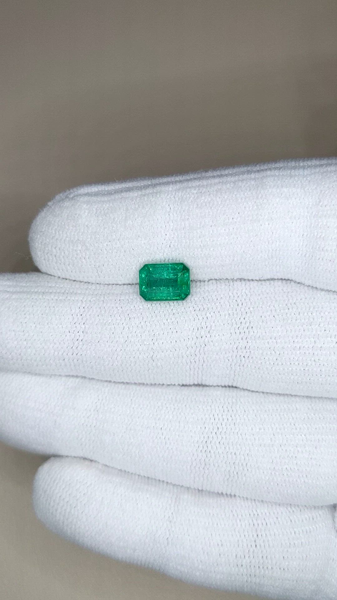 1.76 Ct. Emerald from Zambia Size Video