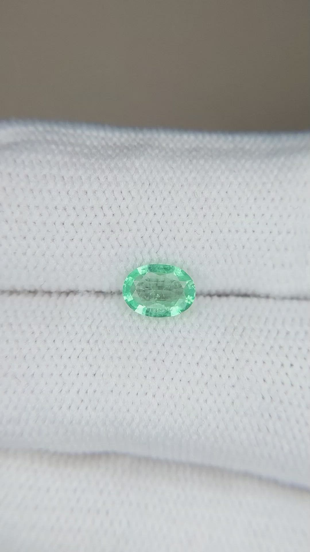 0.55 Ct. Emerald from Nigeria Size Video