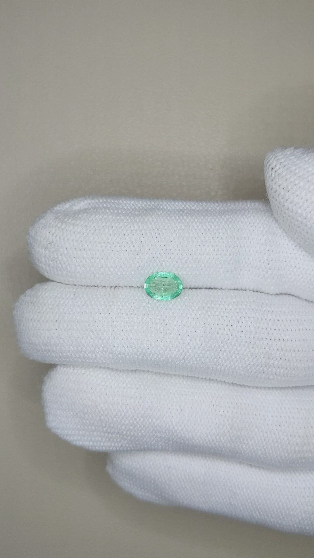 0.55 Ct. Emerald from Nigeria Size Video