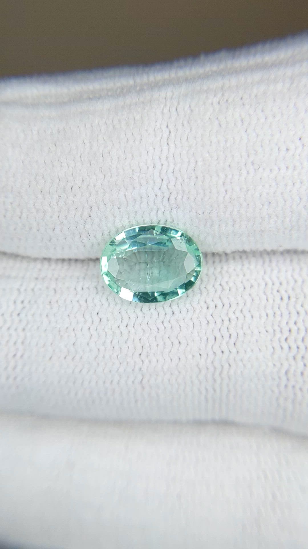 1.73 Ct. Emerald from Nigeria Size Video