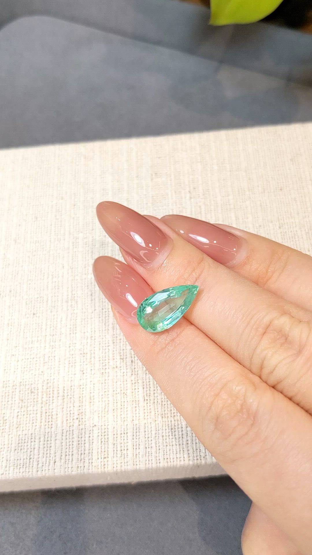 4.13 Ct. Emerald from Nigeria Size Video