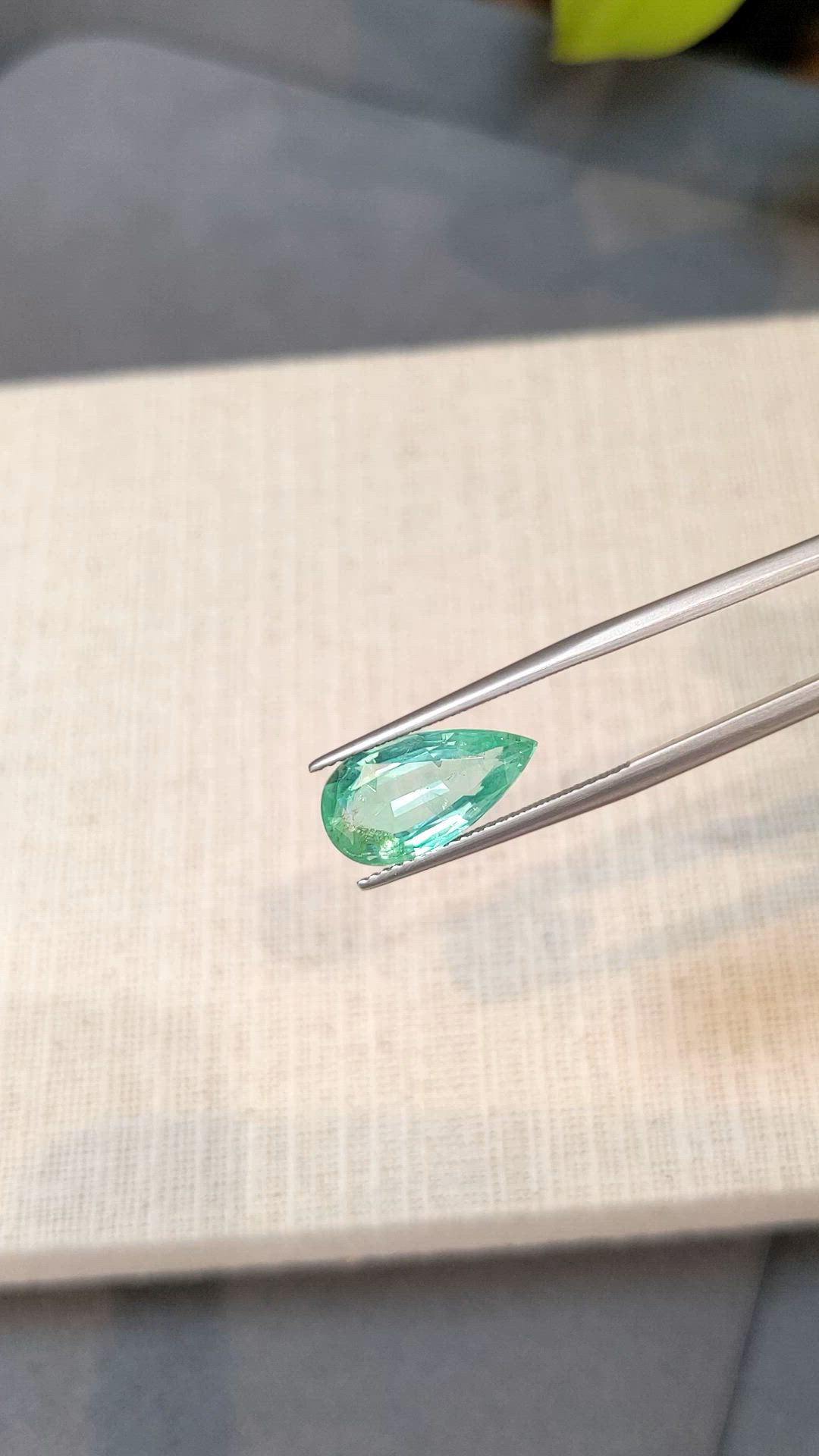4.13 Ct. Emerald from Nigeria Size Video