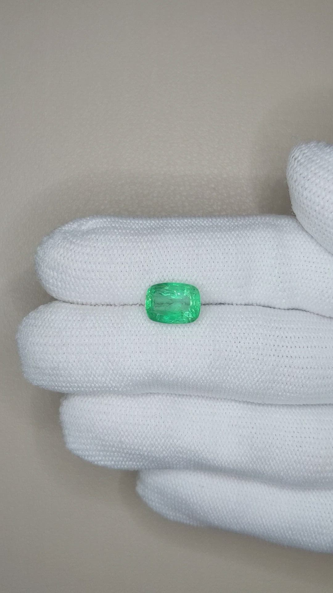 2.62 Ct. Emerald from Nigeria Size Video