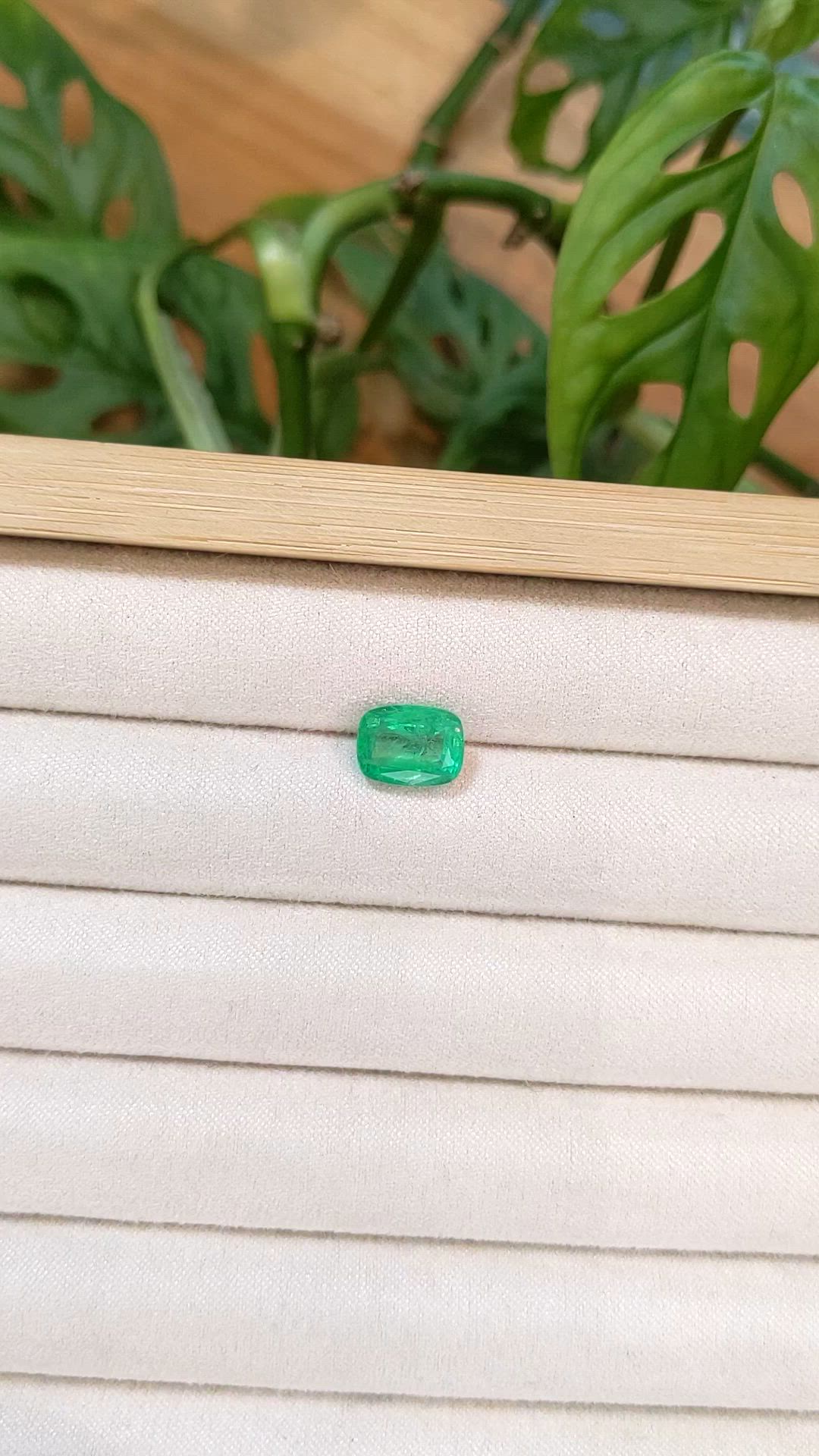 2.62 Ct. Emerald from Nigeria Size Video