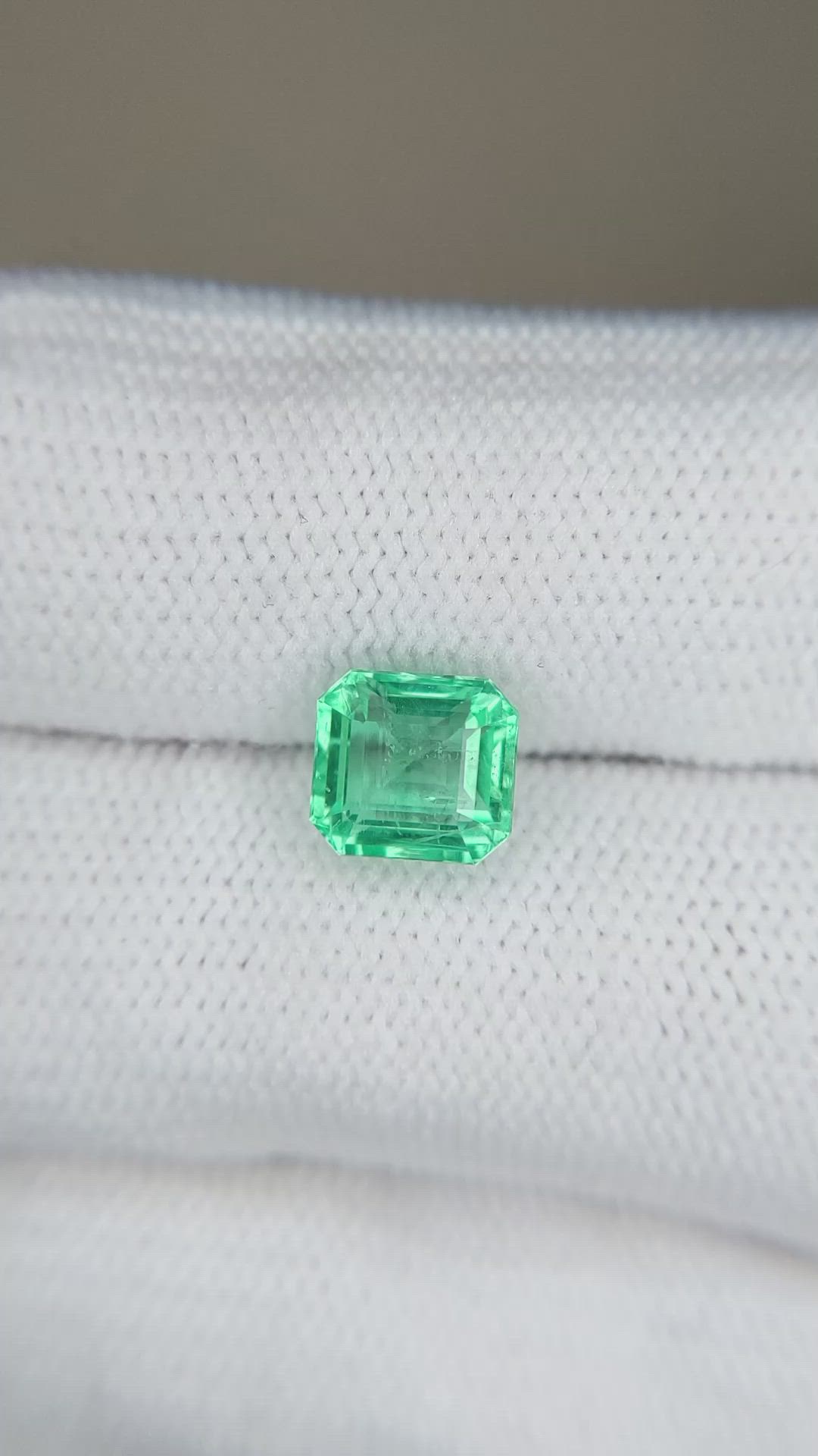 1.85 Ct. Emerald from Nigeria Size Video