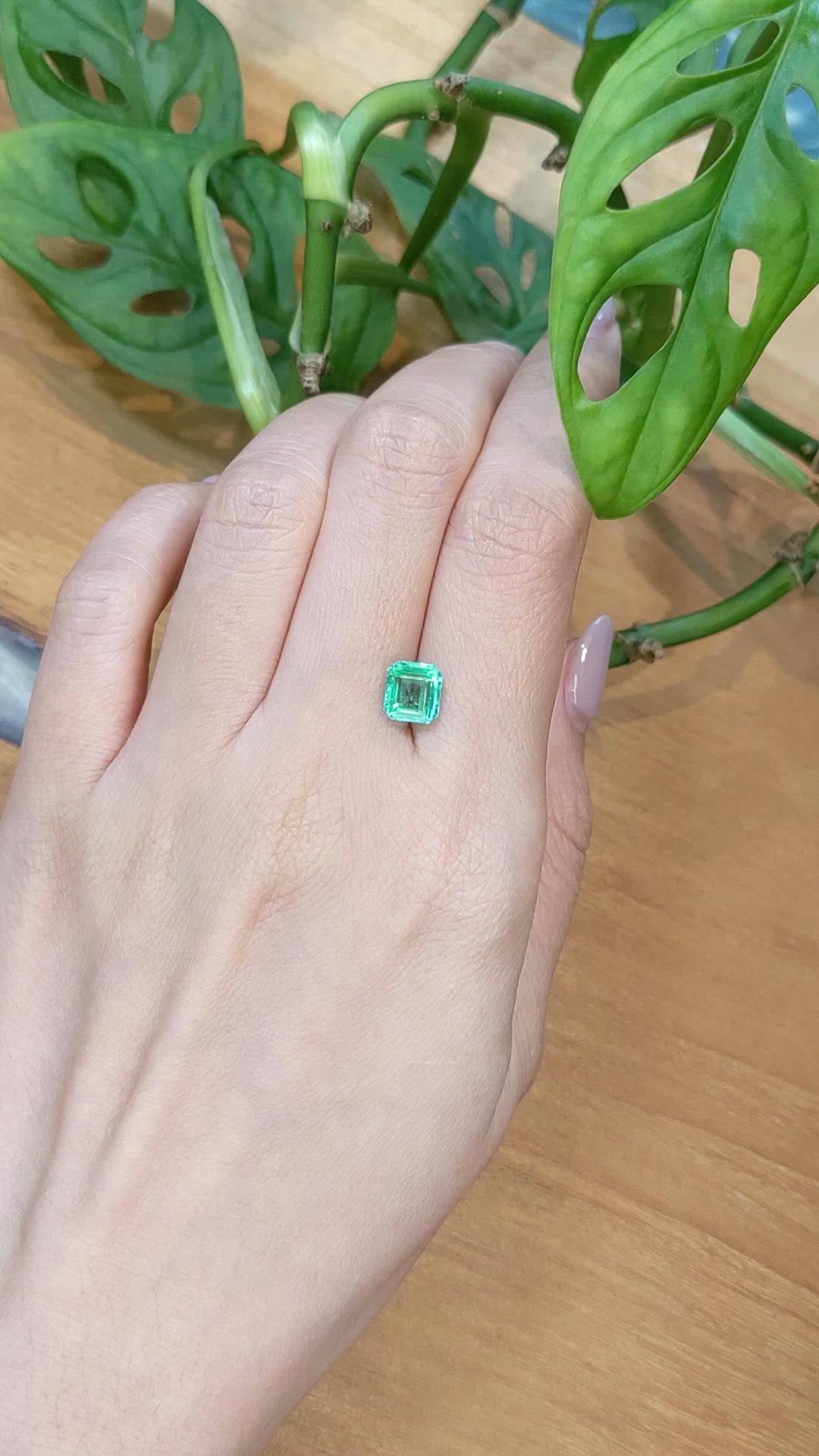 1.85 Ct. Emerald from Nigeria Size Video