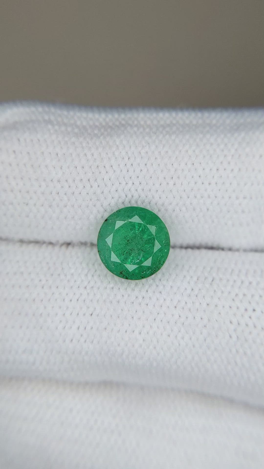 2.06 Ct. Emerald from Zambia Size Video