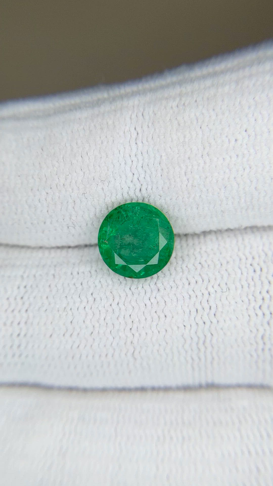 1.92 Ct. Emerald from Zambia Size Video