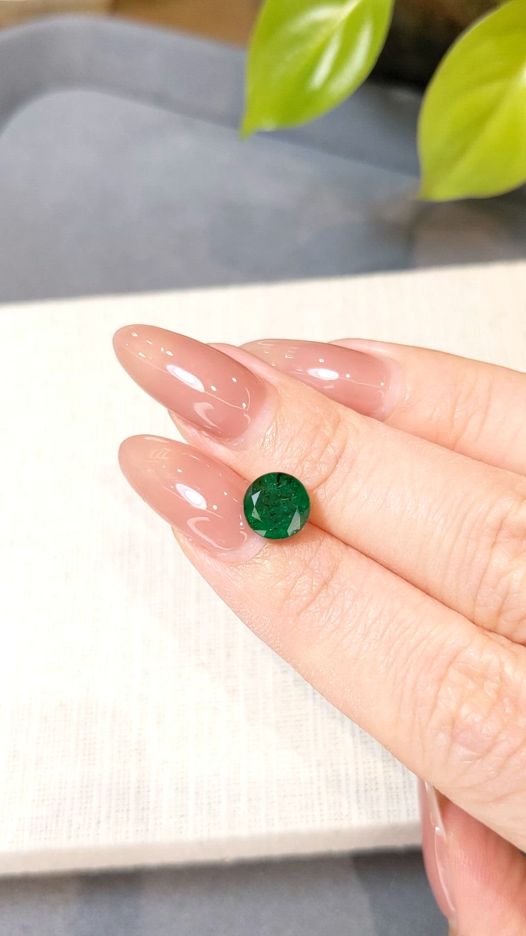 2.00 Ct. Emerald from Zambia Size Video