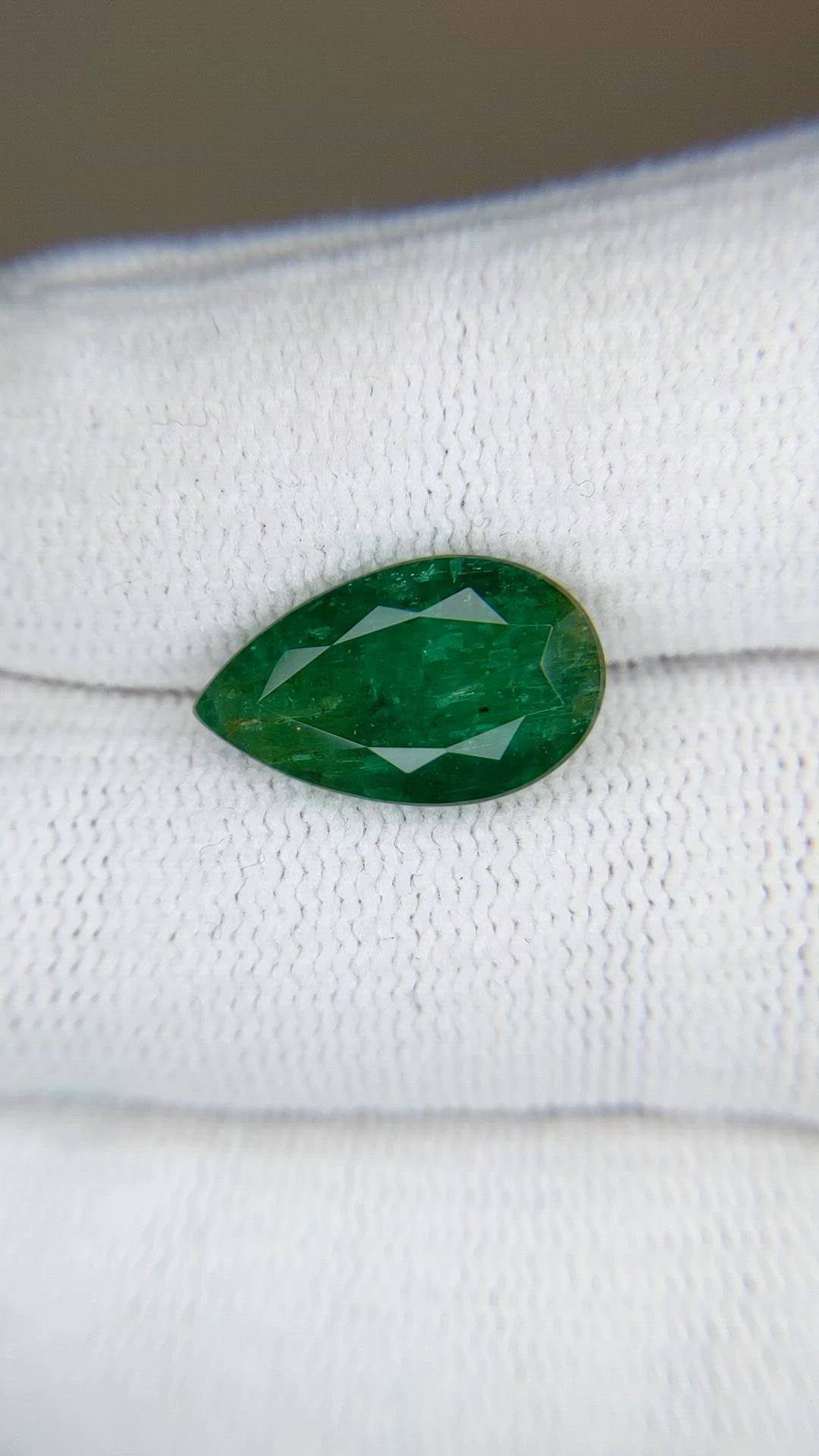4.14 Ct. Emerald from Zambia Size Video