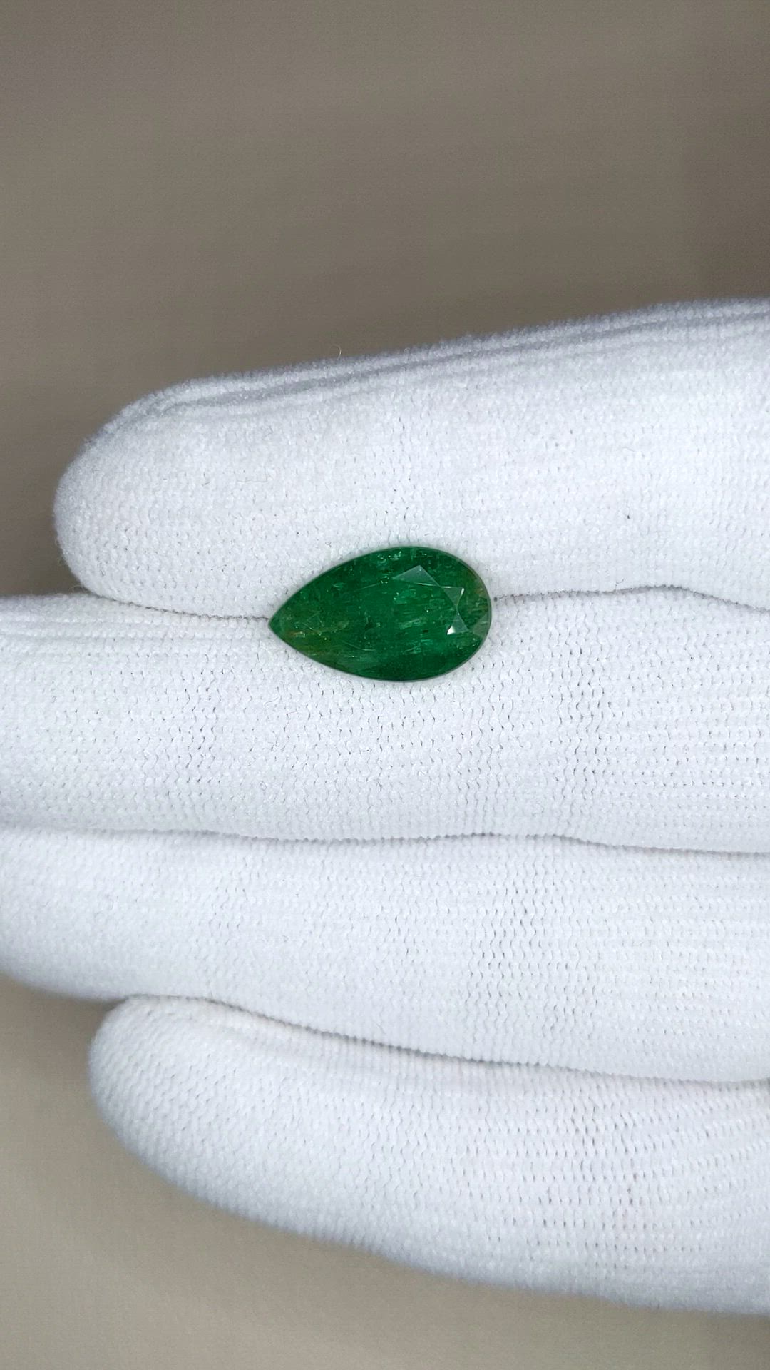 4.14 Ct. Emerald from Zambia Size Video